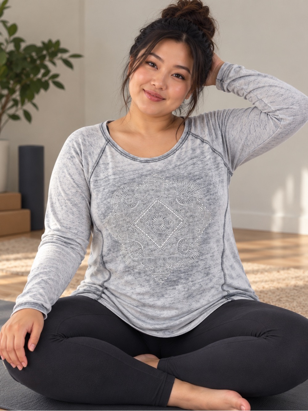 Davina Gray Acid Wash Boho Mandala Tunic Top Long Sleeve L Yoga Meditation